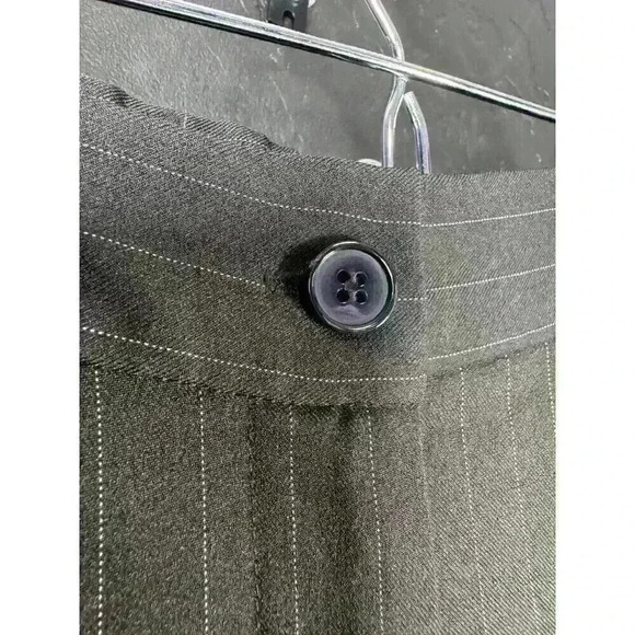 Adrianna Papell Women’s Pinstripe Wide-Leg Utility Pant with Cargo pockets - 8 - Picture 2 of 7